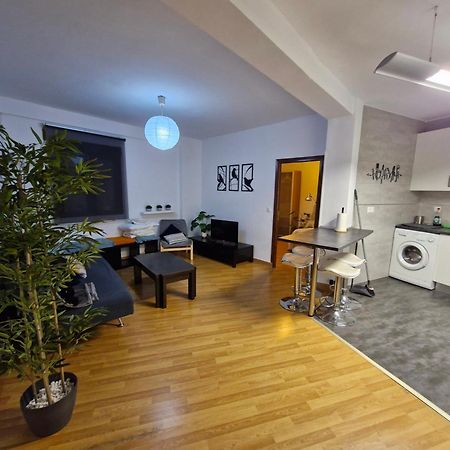 Apartamento Centro De โตเลโด ภายนอก รูปภาพ